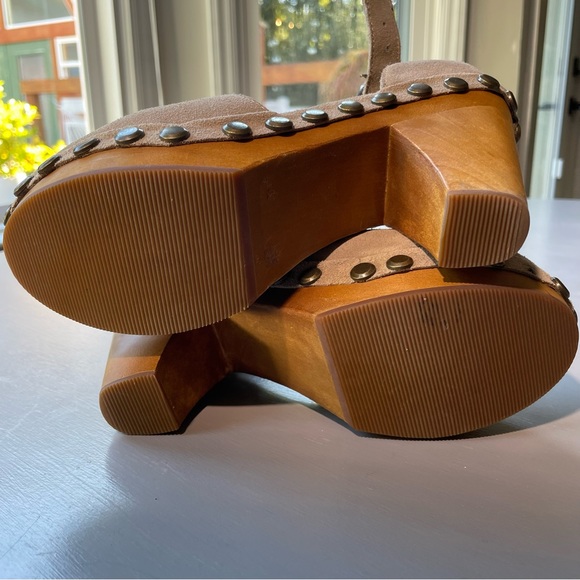 Jeffrey Campbell x Free People Bohemian Wooden Studded Clog Heels - sz 7 - Picture 7 of 7